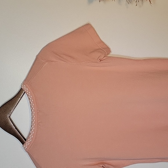 Pink Karl Lagerfeld knit t-shirt with white stitching detail on neckline. Small - Picture 7 of 8